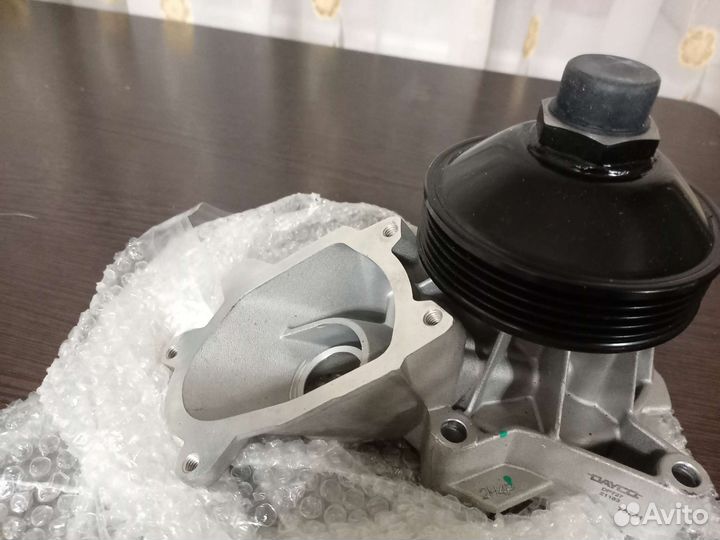 Водяной насос охлаждения бмв