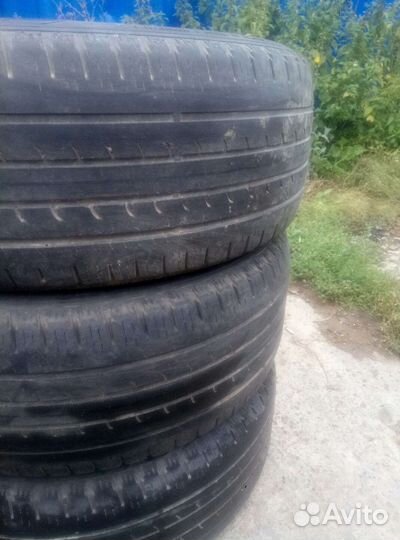 Goodyear EfficientGrip SUV 225/55 R18