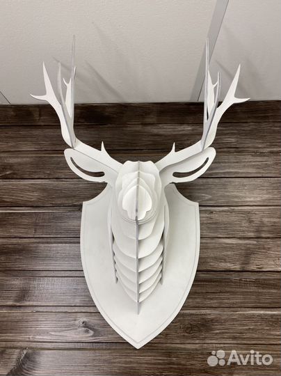 Декаративный элемент на стену. Олень из фанеры