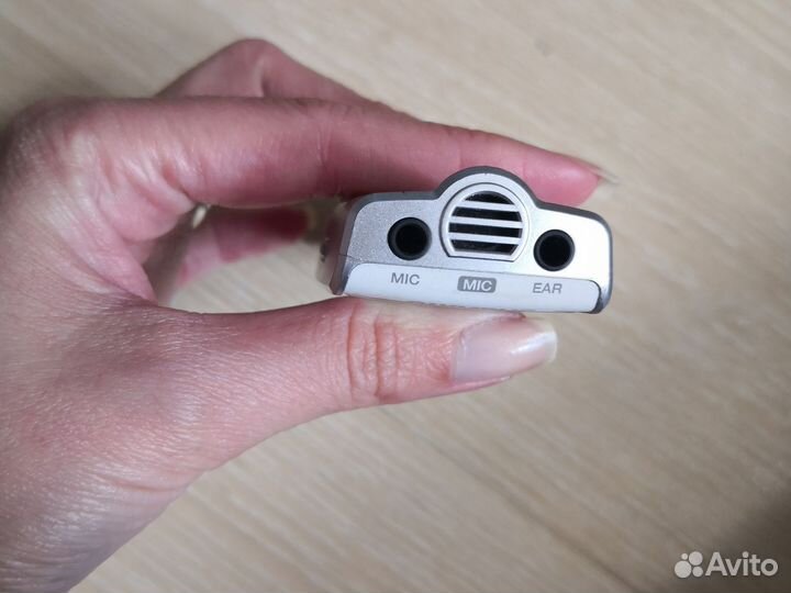 Диктофон Olimpus VN-2100