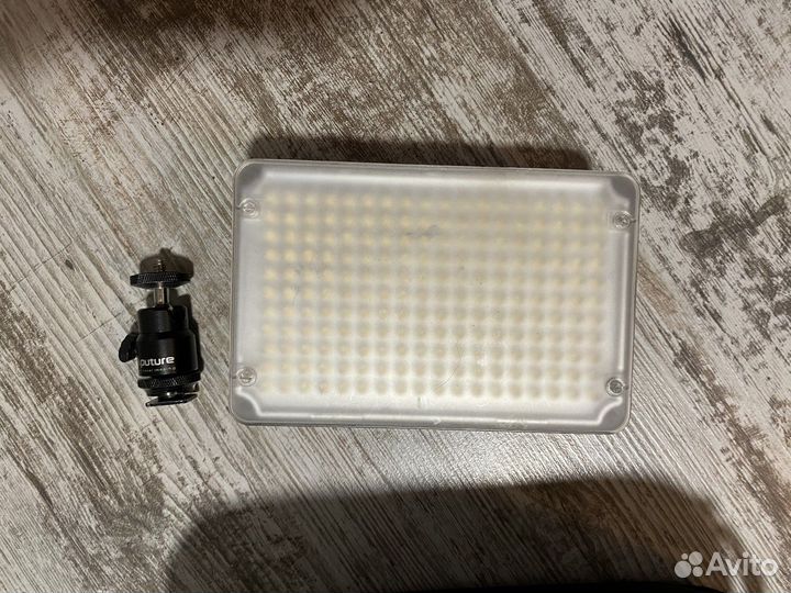 Свет Aputure AL-H198C