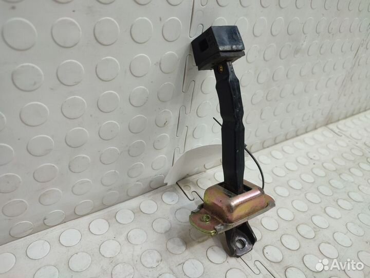 Ограничитель двери передний Mitsubishi Lancer 9 CS