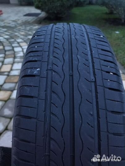 Kumho Solus KH17 185/65 R15