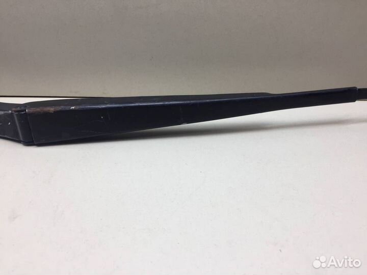 Поводок стеклоочистителя передний левый Chrysler 3