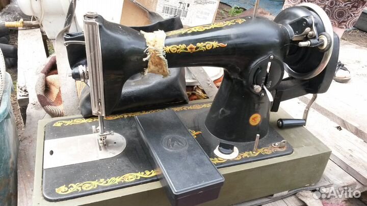 Швейная машинка