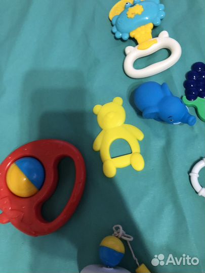 Игрушки для новорожденных