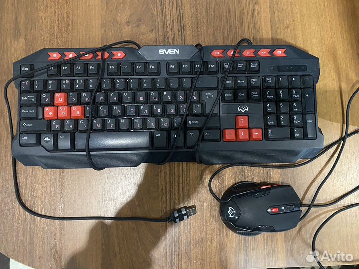 Компьютер, мышка, клавиатура и монитор