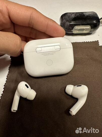 Airpods про 2