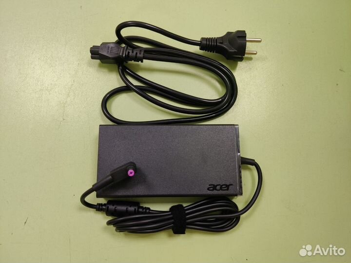 Зарядка для Acer 19,5V 7,1A (135W) 5,5x1,7мм