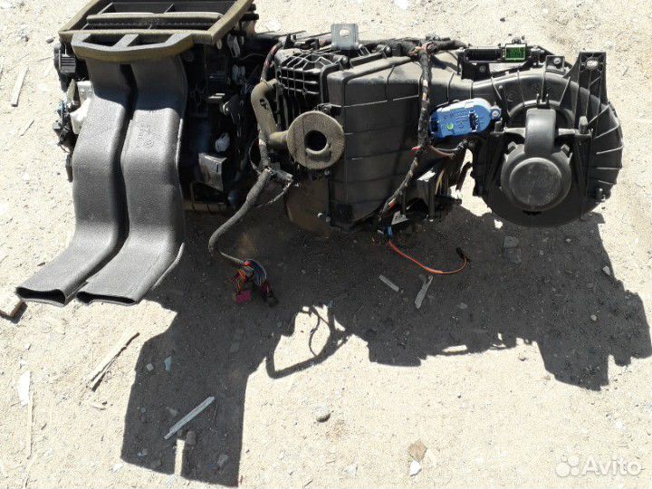 Отопитель в сборе Touareg без радиатора печки