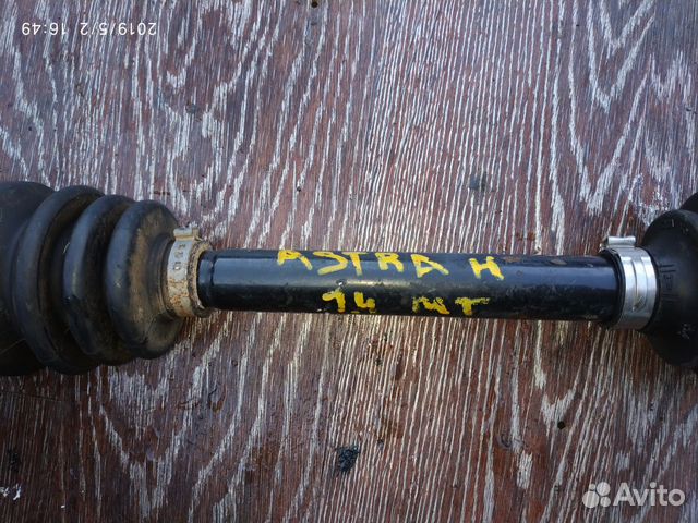 Полуось передняя левая для Opel Astra H / Family