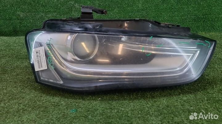 Фара правая Audi A4/RS4/S4