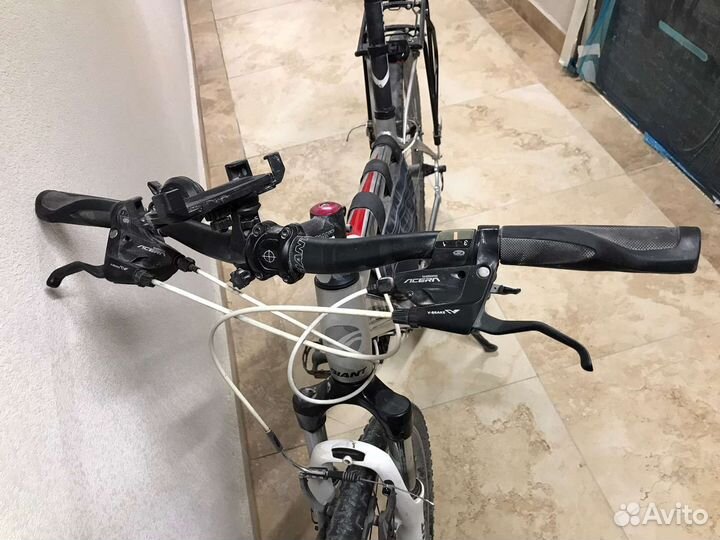 Велосипед гибрид Giant