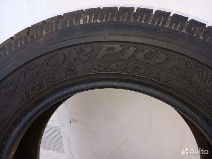 Pirelli Scorpion 215/65 R16