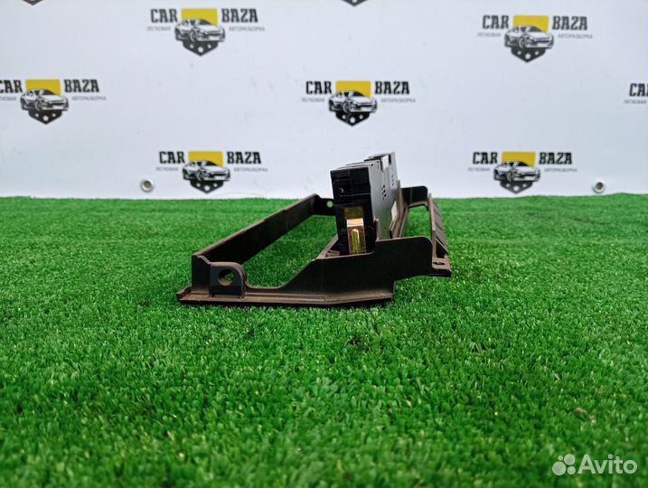 Кнопка обогрева сидений BMW 5