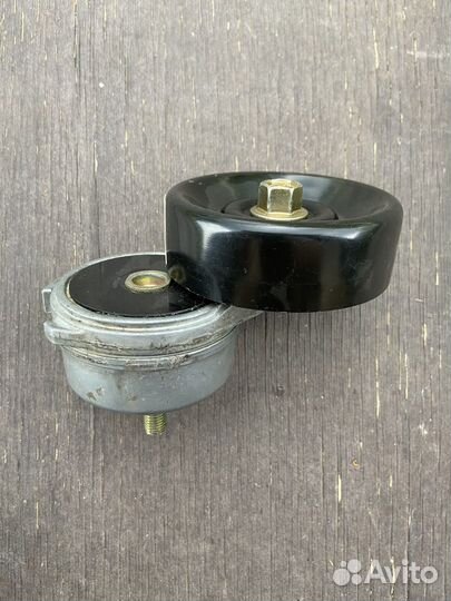 Натяжитель ремня Chrysler Voyager, Dodge Caravan