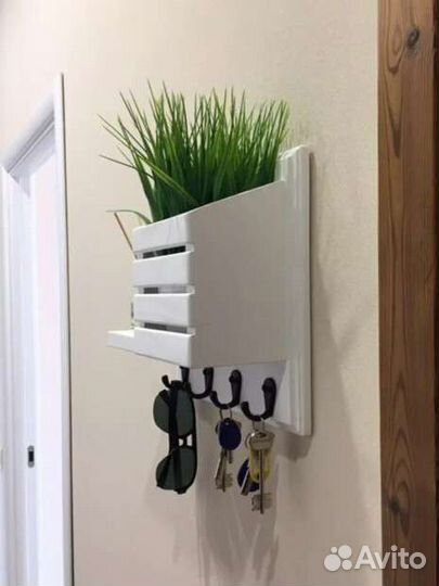 Ключница в коридоре