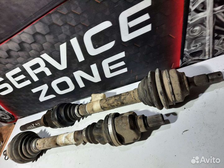 Полуось, привод передний R и L Citroen C4