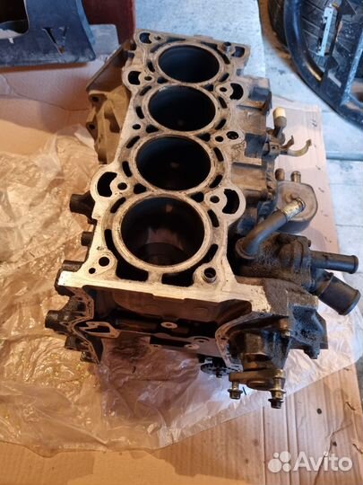 Блок цилиндров Мазда 6