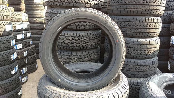 Sailun Ice Blazer Arctic EVO 245/45 R19 102V