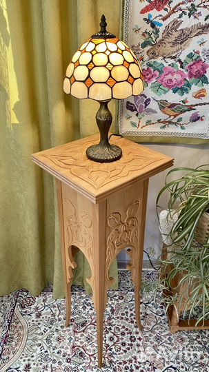 Столик, жардиньерка для цветов