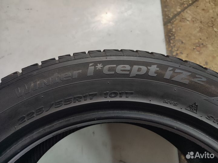 Hankook Winter I'Cept IZ2 225/55 R17 101T