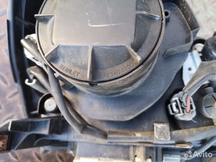 Фара передняя комплект Mitsubishi Lancer 10 ориг