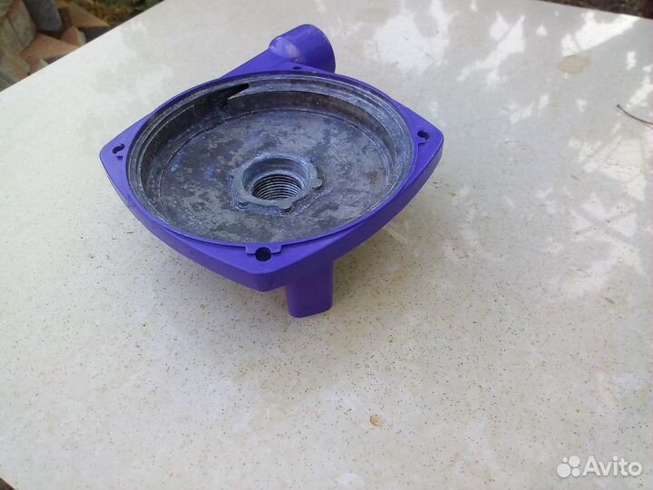 Продам переднюю крышку водяной насос бц-1,2-18У1,1