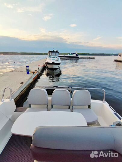 Прогулки на катере