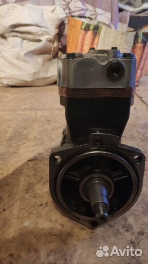 Компрессор воздушный двухцилиндровый FAW J6