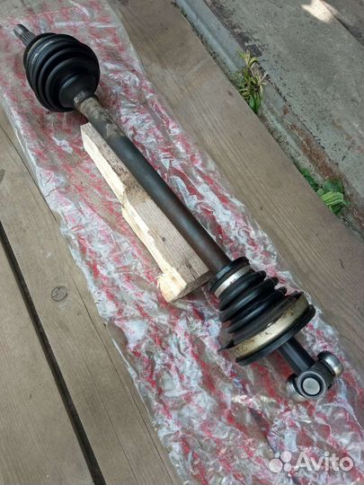 Привод левый renault logan