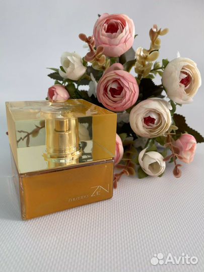 Issey Miyake Pleats Please и Zen Shiseido