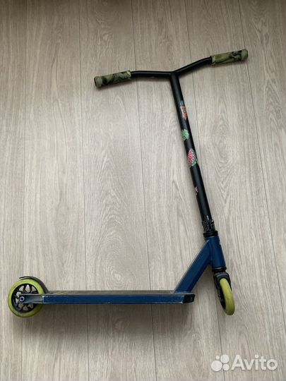 Трюковой самокат