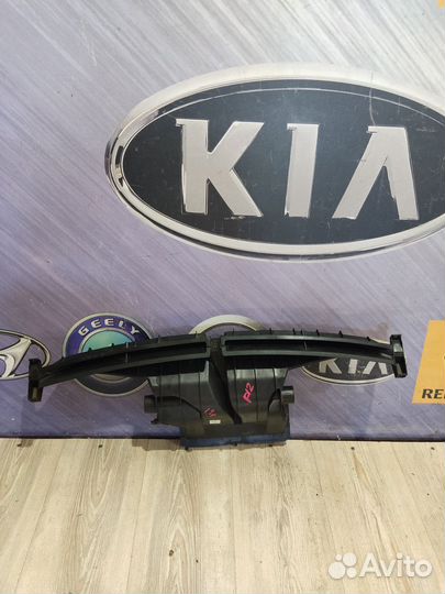 Воздуховод отопителя печки Nissan primera P12