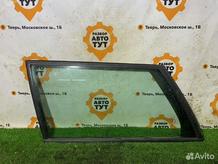 Задние глухие стекла Volkswagen Passat B3