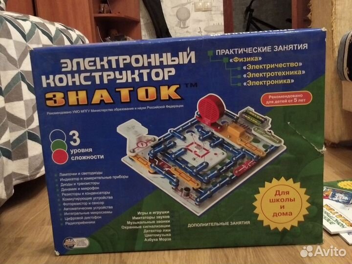 Конструктор Знаток 999 схем