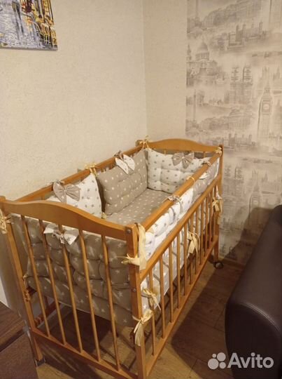 Детская кроватка