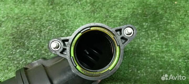 Патрубок воздушного фильтра VW Golf VII 2012