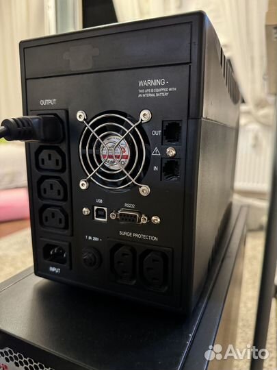 Ибп ippon SMART Power Pro 1000