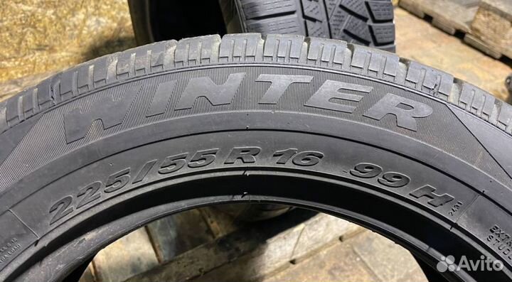Pirelli Winter 210 Snowsport 225/55 R16