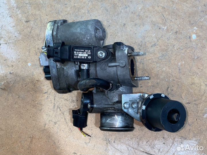 Клапан EGR Ford Mondeo lll 2.0tdci заслонка