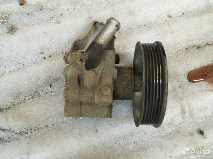 Насос гидроусилителя (Geely Emgrand EC7)