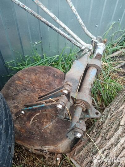 Кронштейн управления распределителем мтз-80