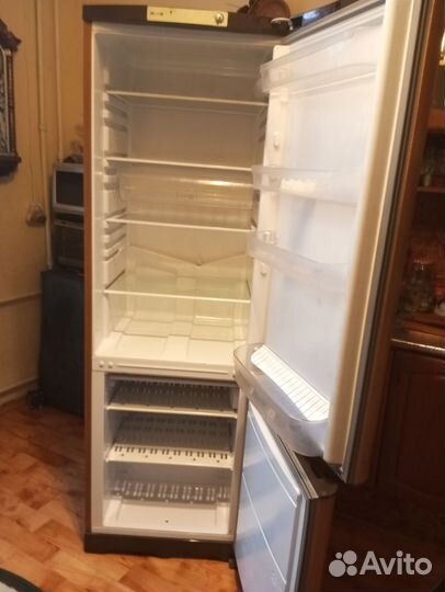 Холодильник на запчасти