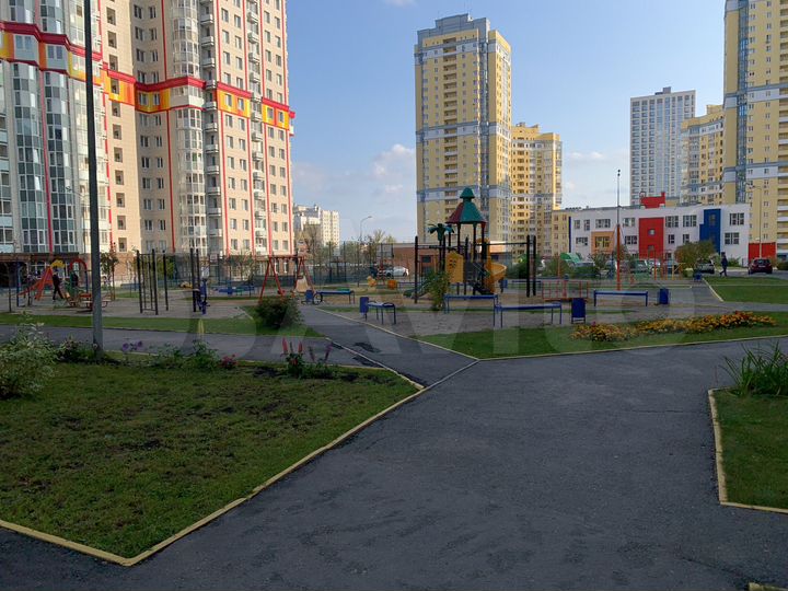 1-к. квартира, 45 м², 9/17 эт.