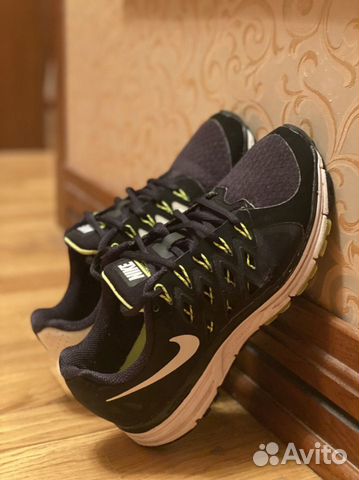 Кроссовки nike женские