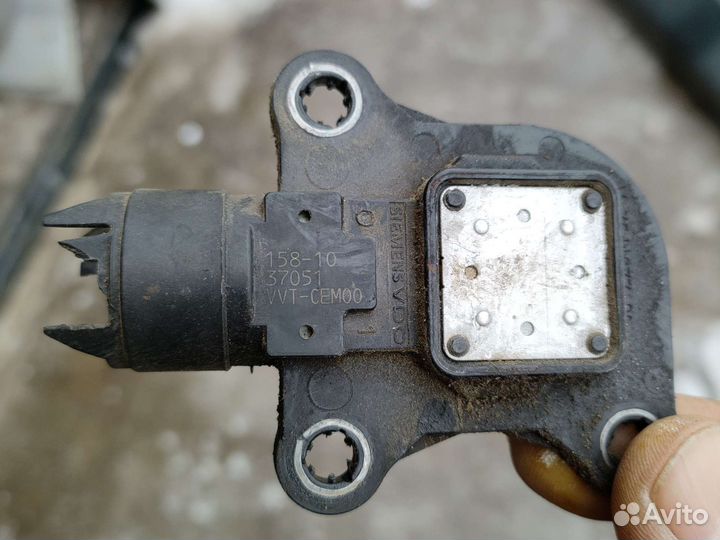 Пежо 308 датчик распредвала