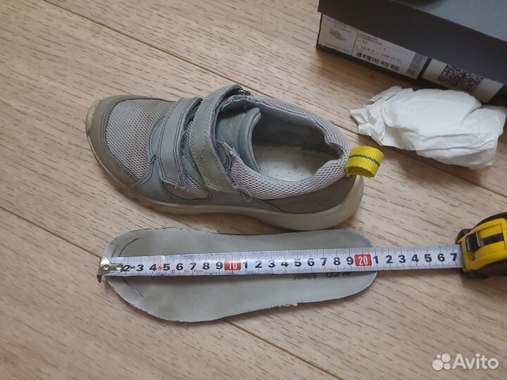 Кроссовки и туфли р. 32 (ecco и Puma) оригинал