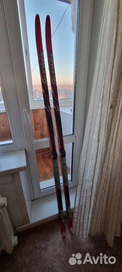Комплект: лыжи, палки, ботинки 37р-р