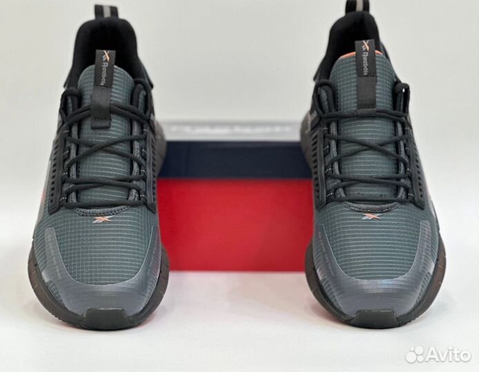 Кроссовки Reebok 42р